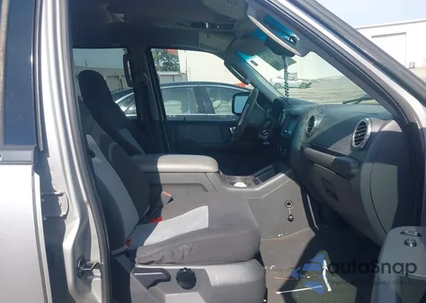 2003 Ford Expedition Xlt from USA, damaged, VIN 1FMRU15W43LA75393